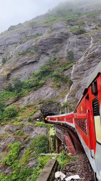 Castle Rock–Kulem Rail Tunnels — South Western Railway