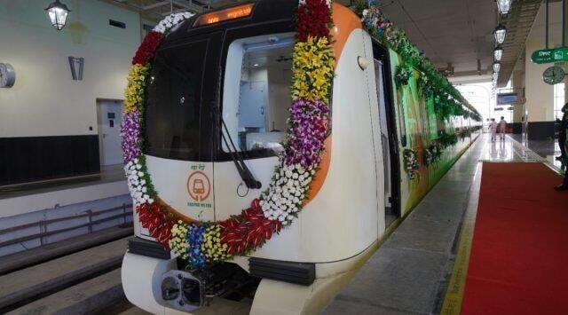 Nagpur Metro train